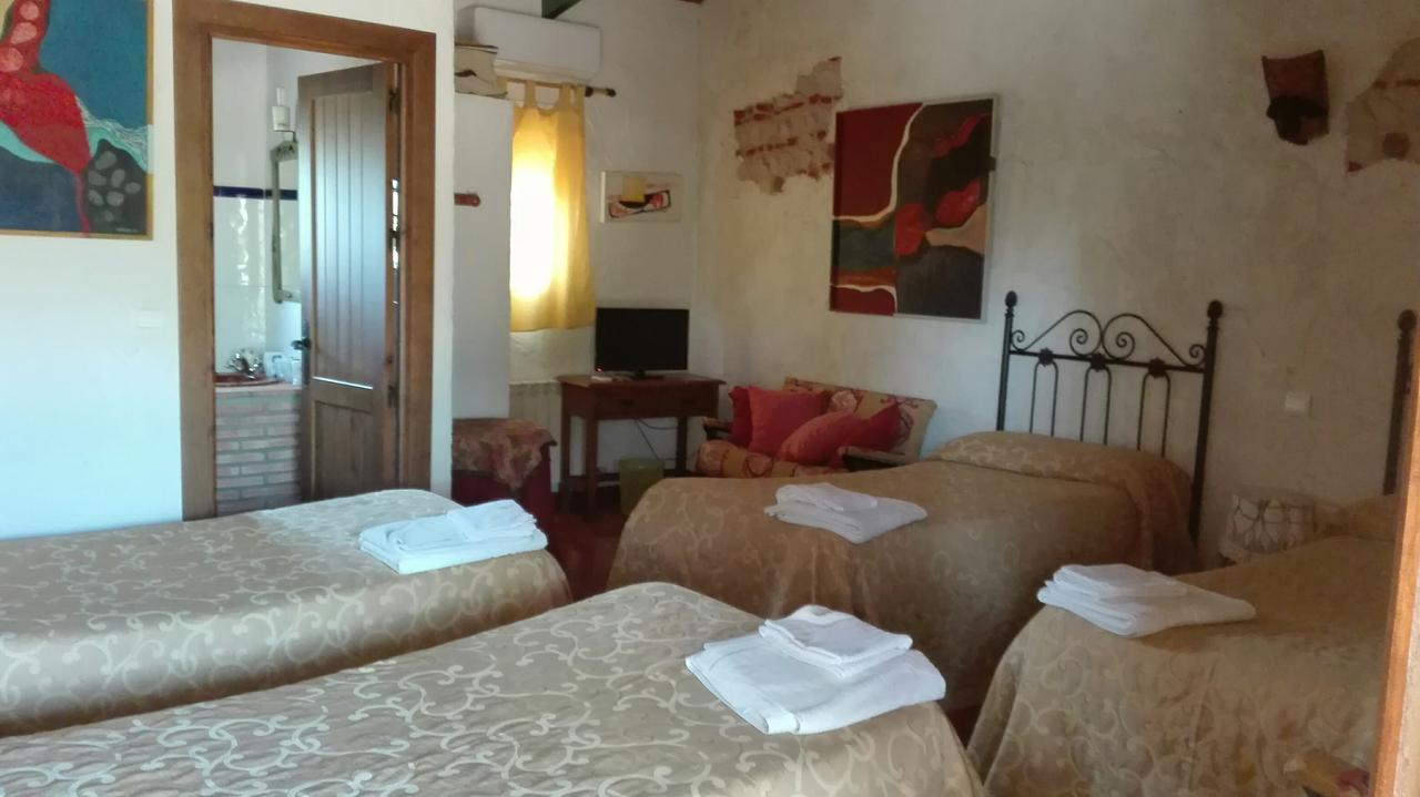 Hotel Rural La Cimbarra Aldeaquemada Kültér fotó