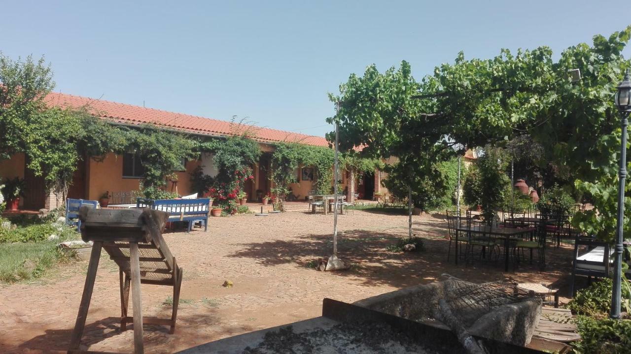 Hotel Rural La Cimbarra Aldeaquemada Kültér fotó